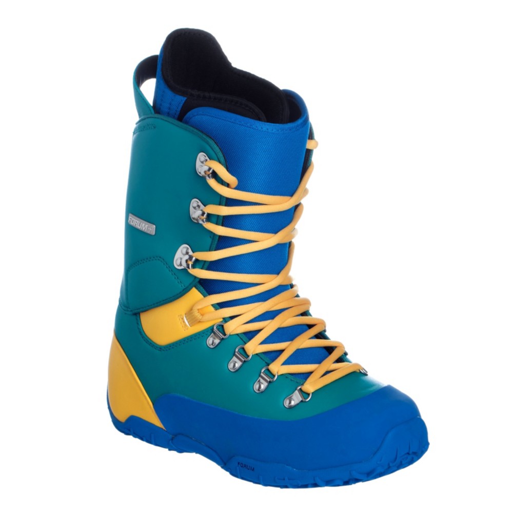 Forum Snowboard Boots